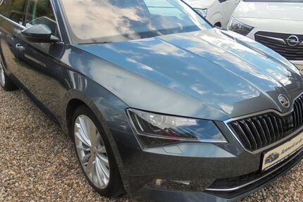 Skoda Superb 176.800 km 13.999 € Duisburg 47249