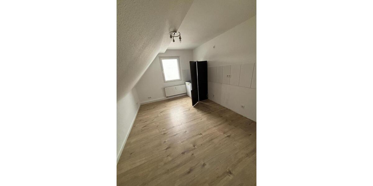 Dachgeschoßwohnung Bottrop Boy - 3 Zimmer, 53 m&sup2;, 500&euro; | Angebot:25560378