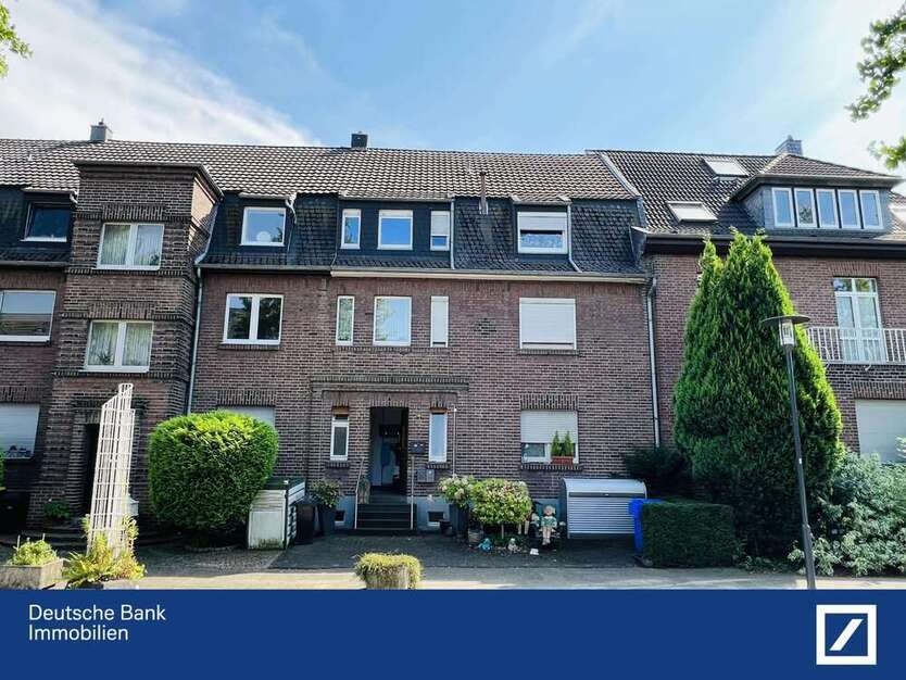 Haus zum Kaufen in Krefeld 319.000 € 173 m²
