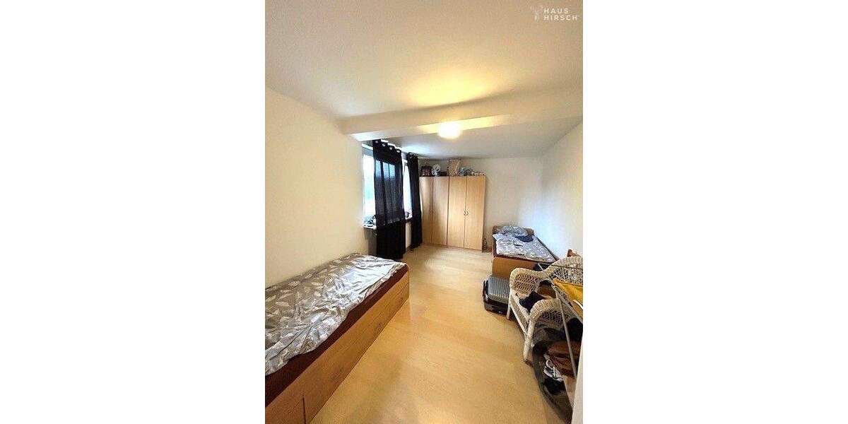 Mehrfamilienhaus mit 5 Stellplätzen und großem Grundstück mit Carport 1 zimmer