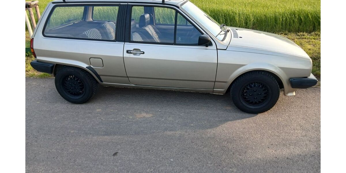 VW Polo 56.000 km 5.500 &euro; Duisburg 47228