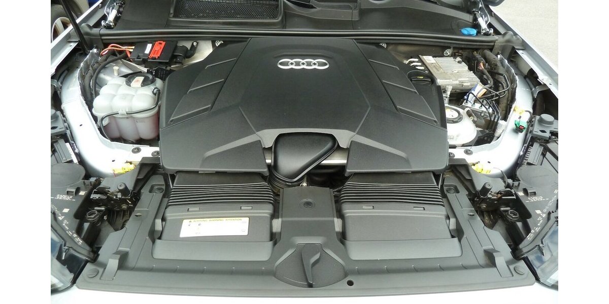 Audi Q7 55e TFSI Quattro Leder Matrix Panorama Air 170.000 km 36.900 € Ratingen 40885