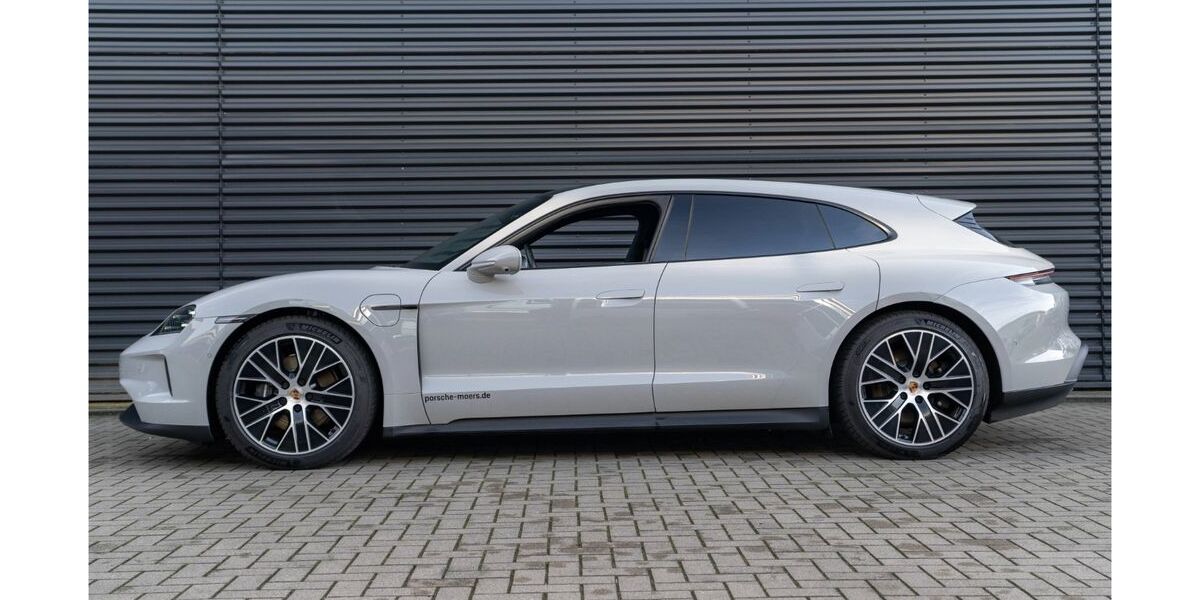 Porsche Taycan 24.900 km 94.900 &euro; Moers 47441