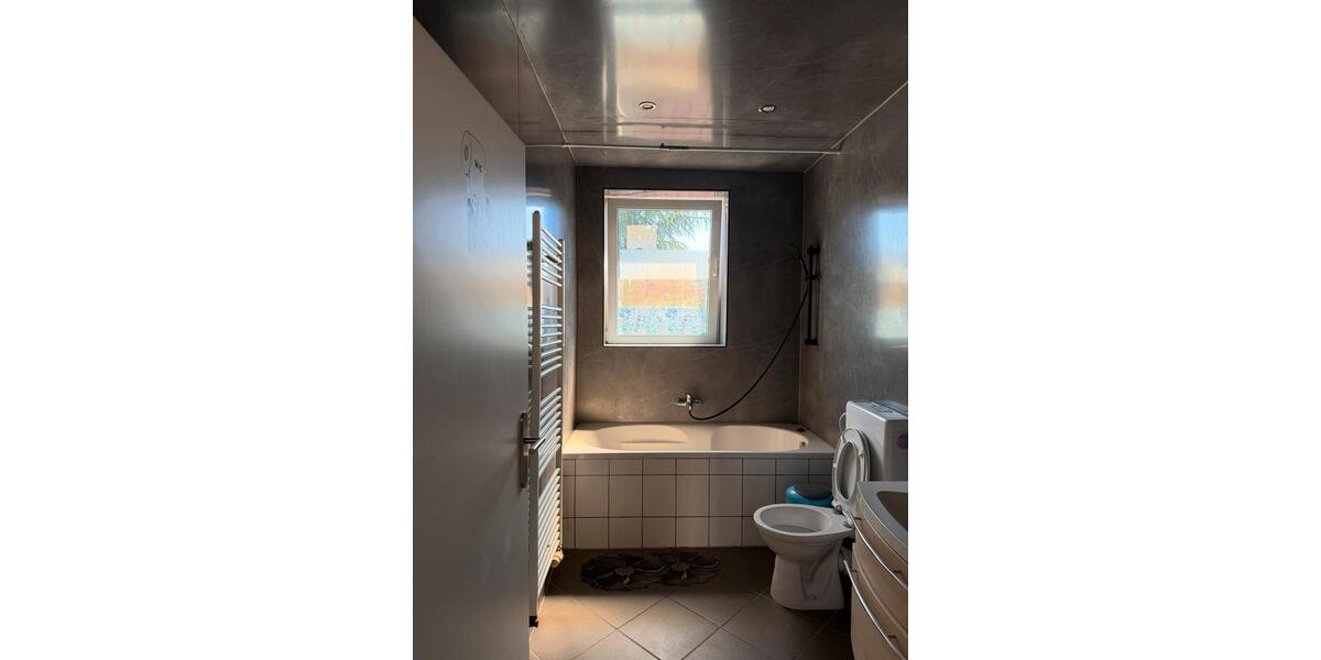 Etagenwohnung Krefeld Benrad - 2 Zimmer, 52 m&sup2;, 850&euro; | Angebot:26355317