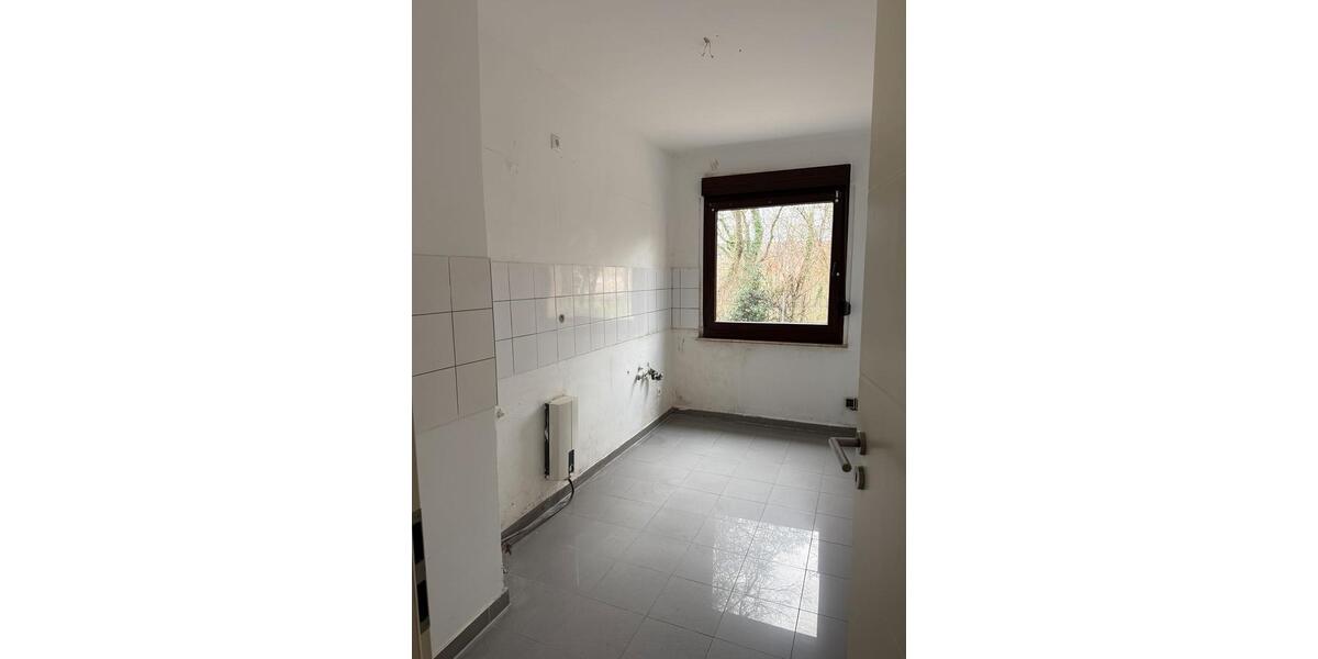 Erdgeschoßwohnung Duisburg Mittelmeiderich - 3.5 Zimmer, 59 m&sup2;, 650&euro; | Angebot:25023205