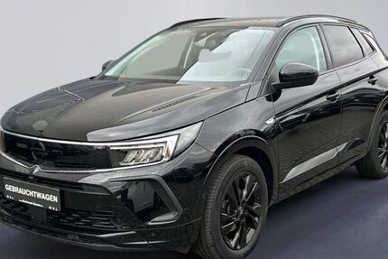Opel Grandland (X) 68.073 km 21.490 € Neuss 41460