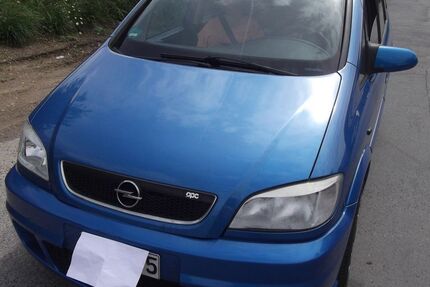 Opel Zafira 261.325 km 4.998 € Essen 45141