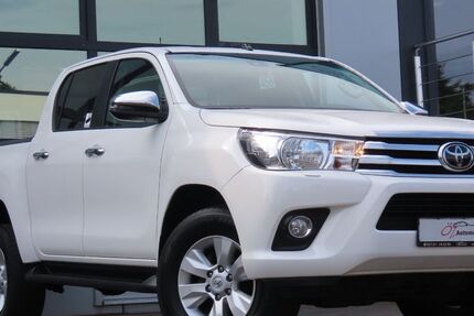 Toyota Hilux 228.800 km 24.900 € Neuss 41469