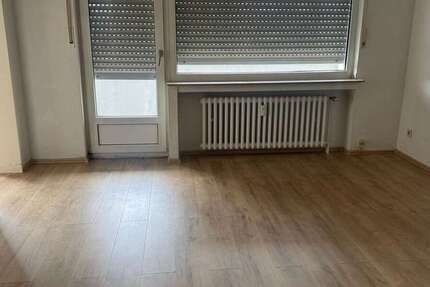 Wohnung Duisburg Großenbaum - 1.5 Zimmer, 45 m&sup2;, 217&euro; | Angebot:27069276