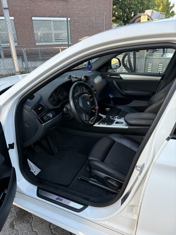 BMW X4 119.000 km 19.500 € Neuss 41460