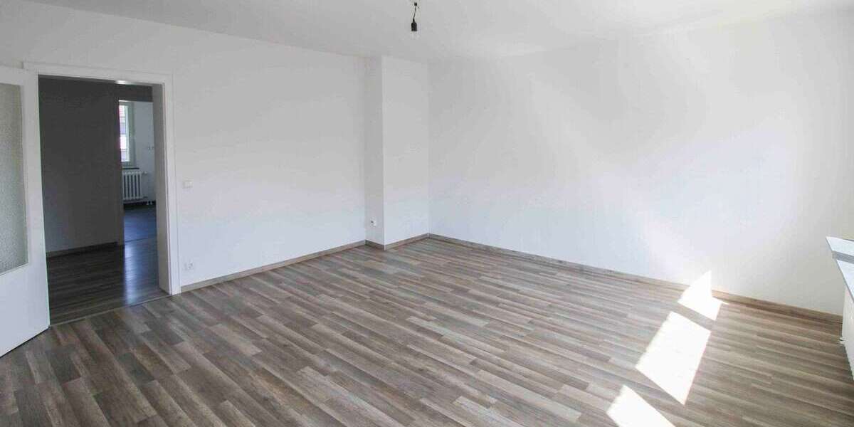 Etagenwohnung Duisburg Rheinhausen - 3 Zimmer, 74 m&sup2;, 165.000&euro; | Angebot:25151595
