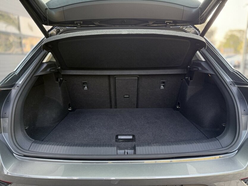 T-Roc R line / 4Motion / Keyless Go / PANO