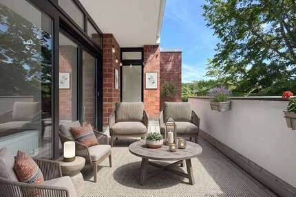 Wohnung Düsseldorf Stadtbezirk 6 - 4 Zimmer, 160 m&sup2;, 2.540&euro; | Angebot:26939339