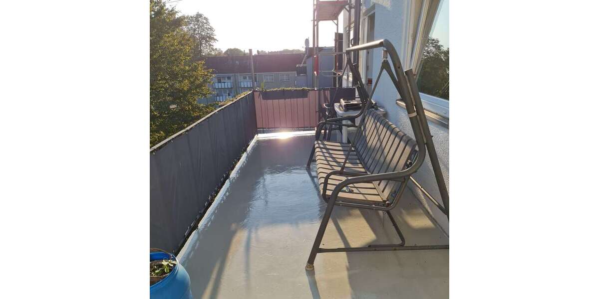 Etagenwohnung Duisburg Rheinhausen - 4 Zimmer, 100 m&sup2;, 751&euro; | Angebot:26890187