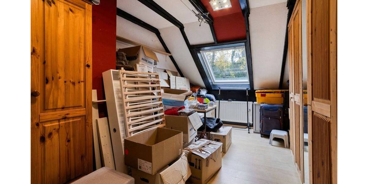 Reihenendhaus Mülheim an der Ruhr Mitte-Ost - 7 Zimmer, 184 m&sup2;, 559.000&euro; | Angebot:23935655