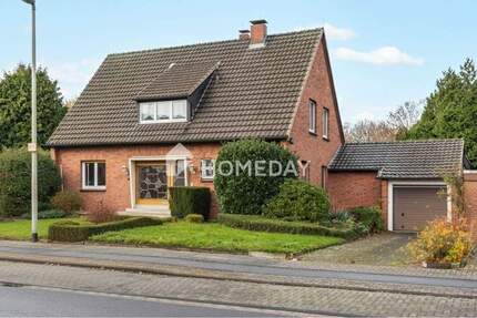 Haus Dinslaken Hiesfeld - 7 Zimmer, 220 m&sup2;, 499.000&euro; | Angebot:25289458