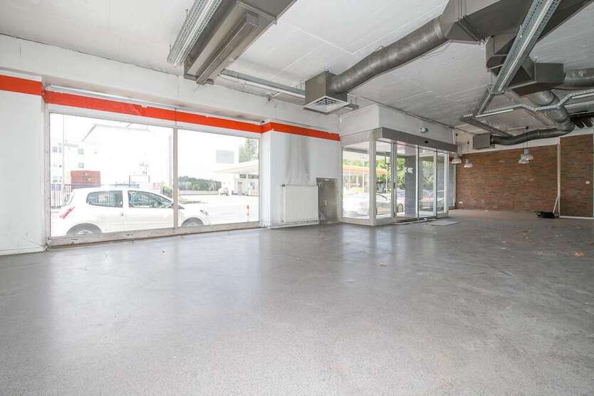 Einzelhandel in Mönchengladbach 229.000 € 508 m²