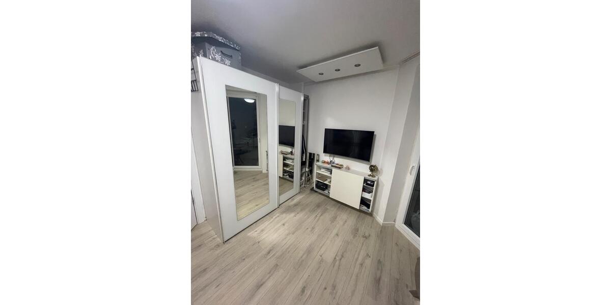 Etagenwohnung Düsseldorf Flingern Süd - 3 Zimmer, 78 m&sup2;, 419.000&euro; | Angebot:27096100