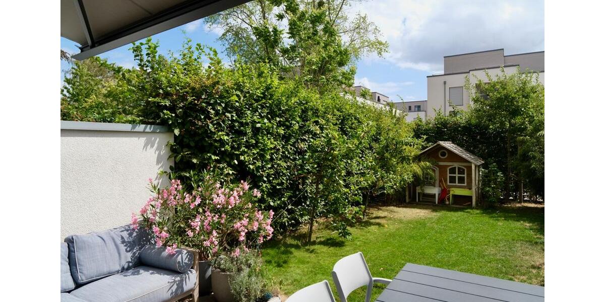 Reihenhaus Düsseldorf Stadtbezirk 3 - 6 Zimmer, 178 m&sup2;, 1.525.000&euro; | Angebot:27085428