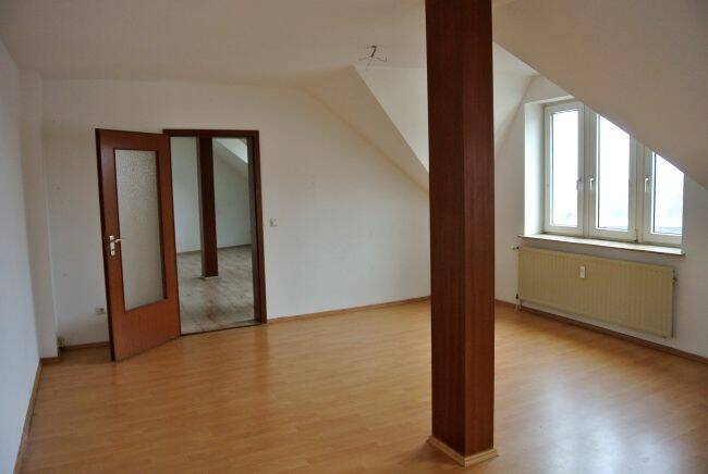 Etagenwohnung Mülheim an der Ruhr Mitte-Ost - 3 Zimmer, 98 m&sup2;, 650&euro; | Angebot:26392075
