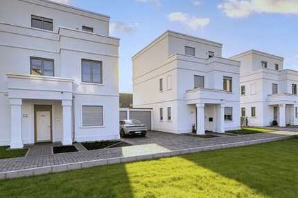 Haus Duisburg / Huckingen Huckingen - 6 Zimmer, 199 m&sup2;, 1.399.000&euro; | Angebot:25017156