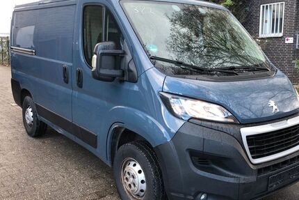 Peugeot Boxer 99.641 km 8.990 &euro; Gelsenkirchen 45886