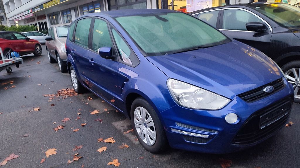 Ford S-Max 188.000 km 3.990 &euro; Essen 45138