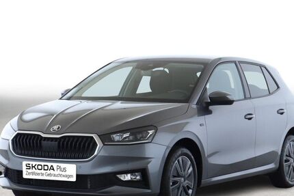 Skoda Fabia 16.161 km 23.430 &euro; Moers 47441