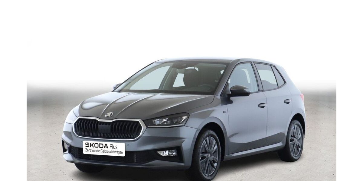 Skoda Fabia 16.161 km 23.430 &euro; Moers 47441