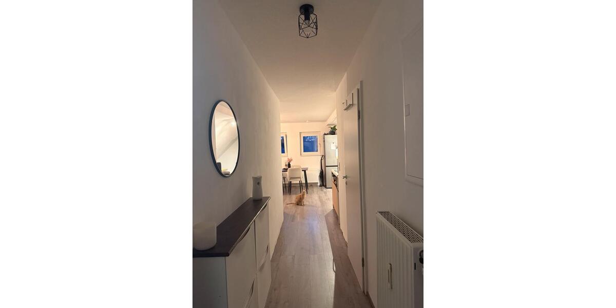 Dachgeschoßwohnung Duisburg Hochheide - 2 Zimmer, 40 m&sup2;, 532&euro; | Angebot:25753649