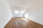 Dachgeschoßwohnung Mülheim an der Ruhr Dümpten - 3 Zimmer, 76 m&sup2;, 265.000&euro; | Angebot:27115001