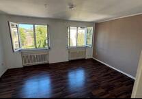 2,5 Zimmer plus Balkon Nähe Innenstadt