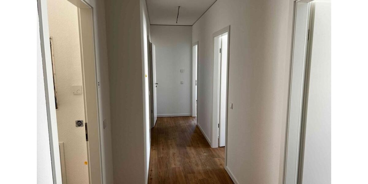 Etagenwohnung Düsseldorf Pempelfort - 4 Zimmer, 105 m&sup2;, 1.874&euro; | Angebot:25050575