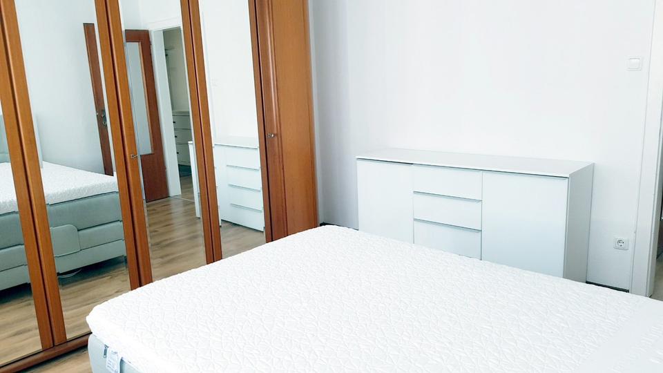 Etagenwohnung Duisburg Beeck - 2 Zimmer, 58 m&sup2;, 670&euro; | Angebot:26506446