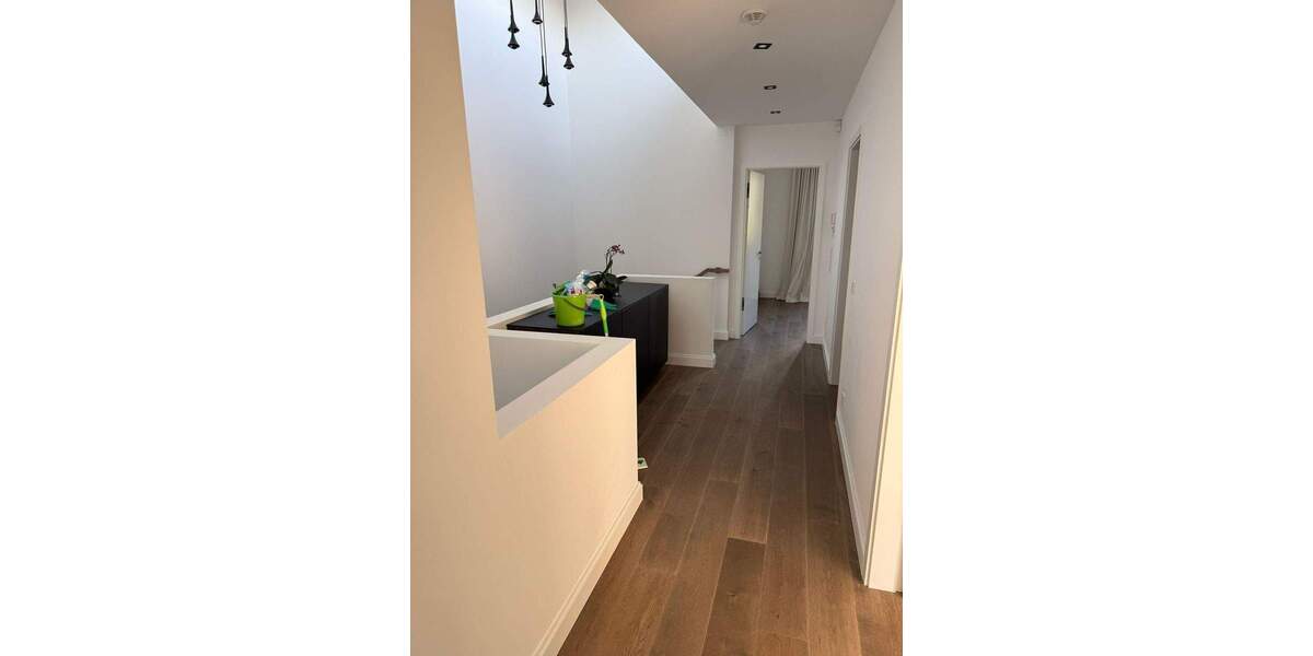 Doppelhaushälfte Meerbusch Büderich - 6 Zimmer, 242 m&sup2;, 8.500&euro; | Angebot:26391404