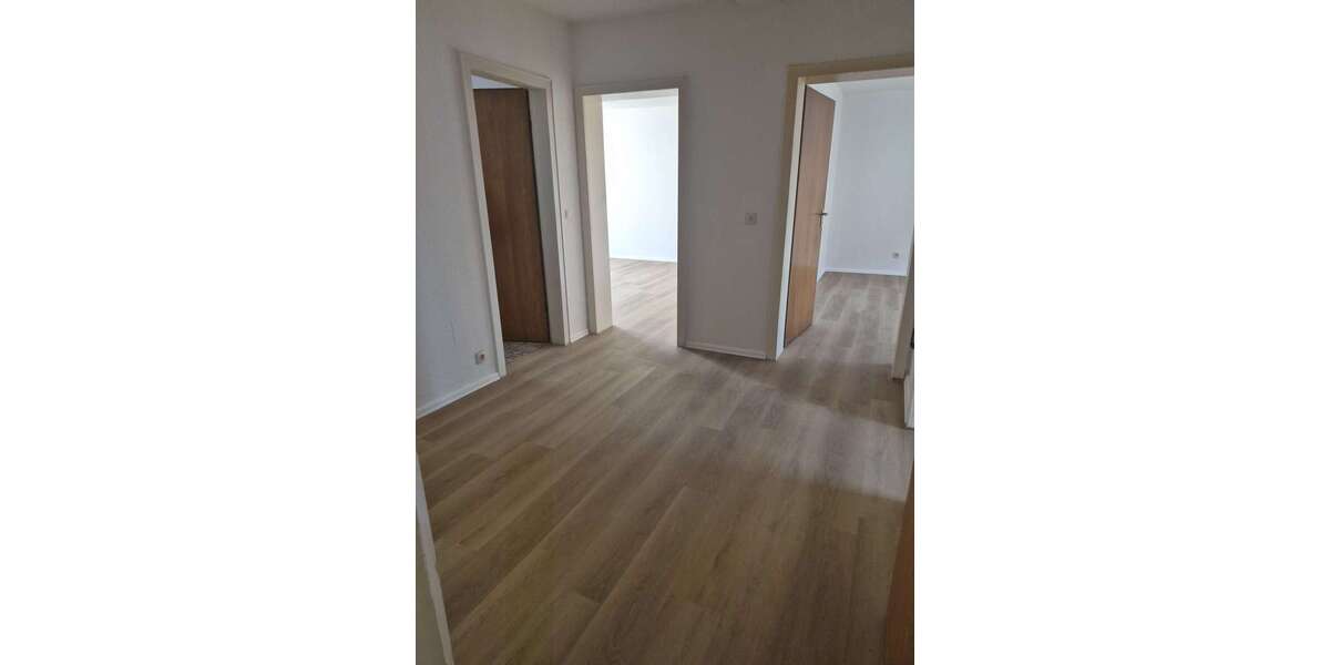 Etagenwohnung Duisburg Hamborn - 3 Zimmer, 75 m&sup2;, 700&euro; | Angebot:26200403