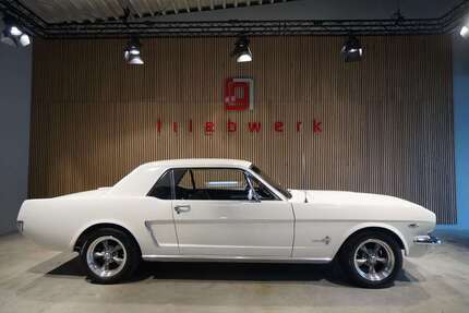 Ford Mustang 27.900 km 37.941 € Duisburg 47228