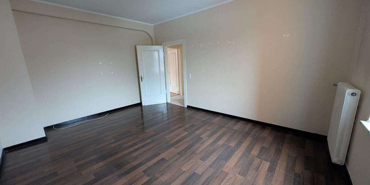 Etagenwohnung Duisburg Rheinhausen - 3 Zimmer, 85 m&sup2;, 575&euro; | Angebot:25167520