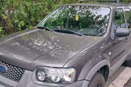 Ford Maverick 167.800 km 3.800 &euro; Mülheim an der Ruhr 45476