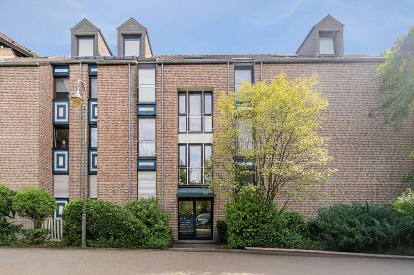 Wohnung zum Mieten in Düsseldorf 571 € 42 m²