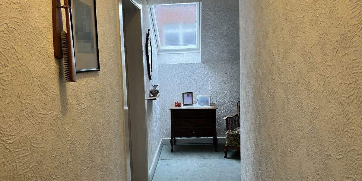 Einfamilienhaus Duisburg Alt-Homberg - 6 Zimmer, 167 m&sup2;, 259.000&euro; | Angebot:24813073