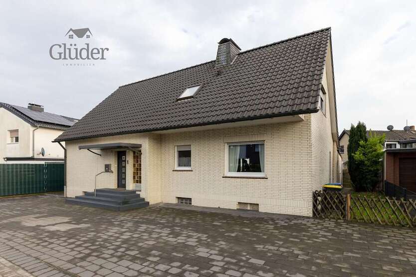 Haus zum Kaufen in Moers 498.000 € 125 m²