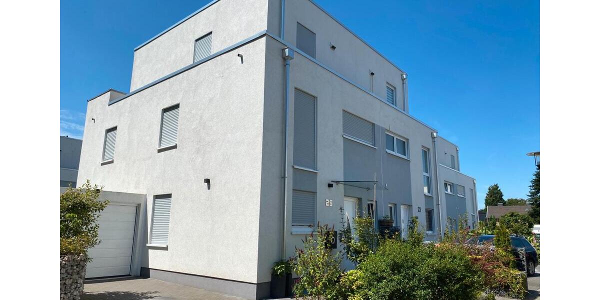Doppelhaushälfte Krefeld Benrad - 3 Zimmer, 142 m&sup2;, 795.000&euro; | Angebot:27096817