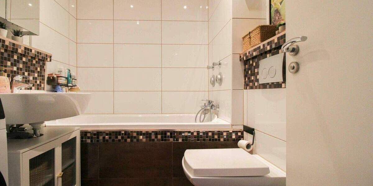 Etagenwohnung Moers Moers-Mitte - 4 Zimmer, 100 m&sup2;, 249.000&euro; | Angebot:25316916