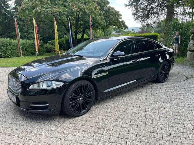 XJ