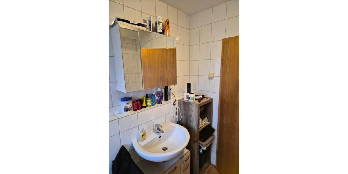 Dachgeschoßwohnung Gelsenkirchen Gelsenkirchen-Mitte - 2.5 Zimmer, 52 m&sup2;, 438&euro; | Angebot:25541294
