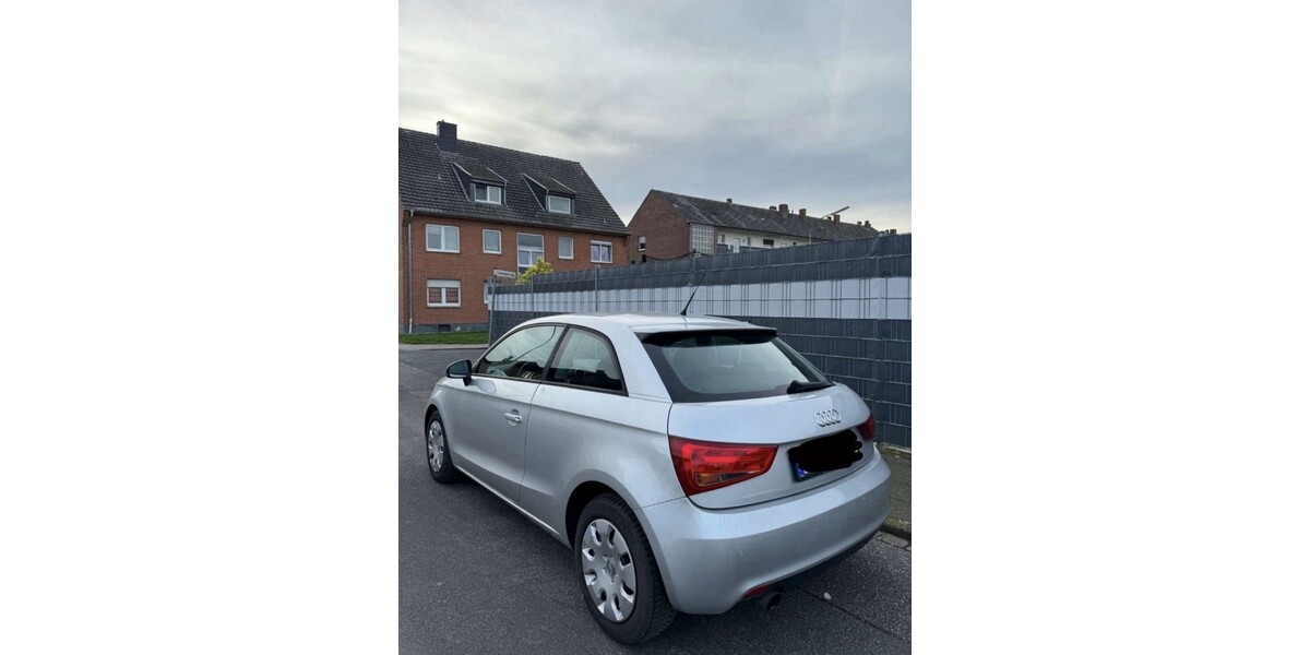 Audi A1 196.000 km 5.400 &euro; Düsseldorf 40213