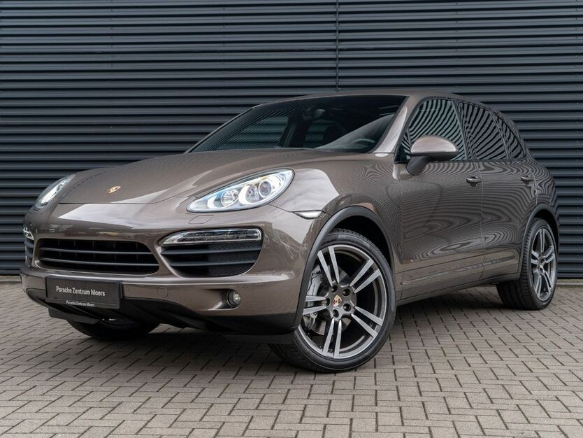 Porsche Cayenne 145.500 km 25.690 € Moers 47441