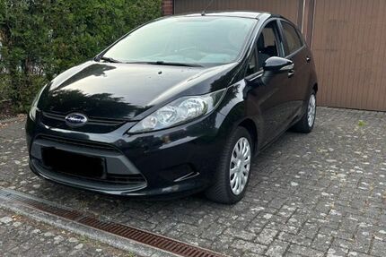 Ford Fiesta 141.000 km 4.199 &euro; Meerbusch 40667