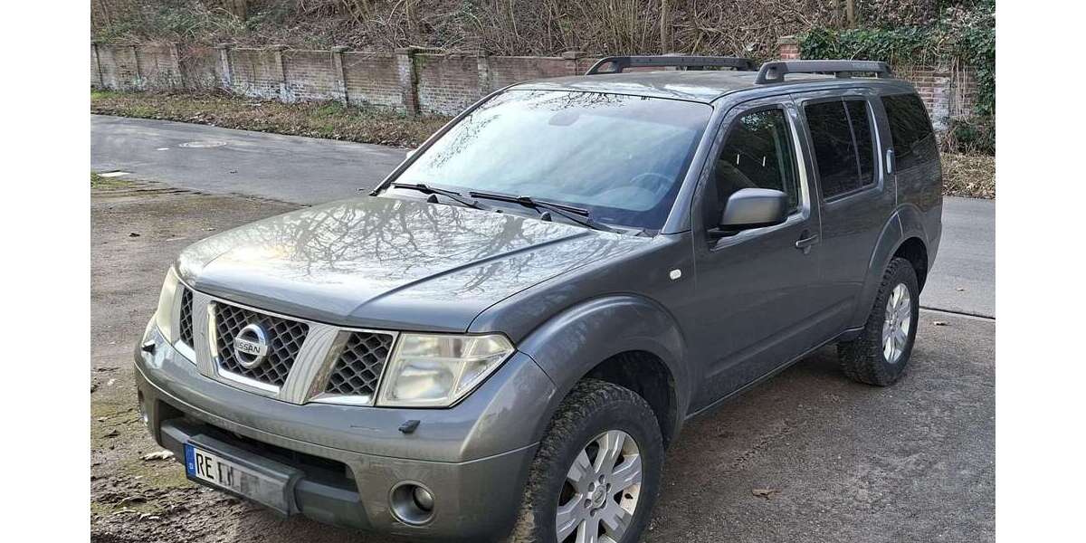 Nissan Pathfinder 315.000 km 4.300 &euro; Hervest (Dorsten) 46284